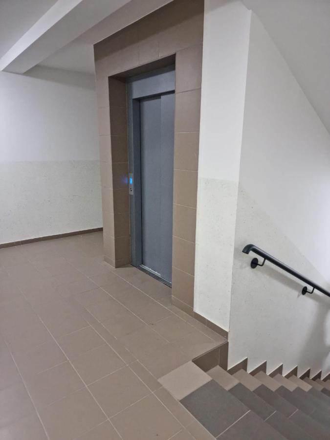 Apartament Anna Лешно Екстер'єр фото